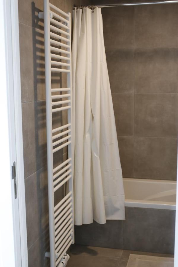 Non Smoking Penthouse Ll Erasme Apartment Brussels Luaran gambar